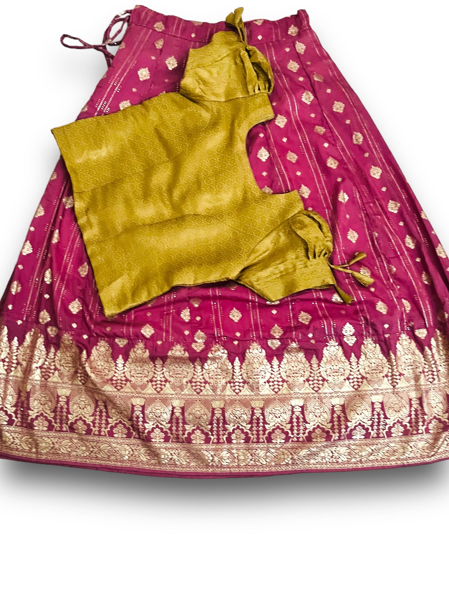 Girls Pattu Pavadai |Blue Gold Skirt blouse| Kerala Vishu Dawani| Set | Indian  ethnic wear | Pongal |Pattu pavada  Age 9-11